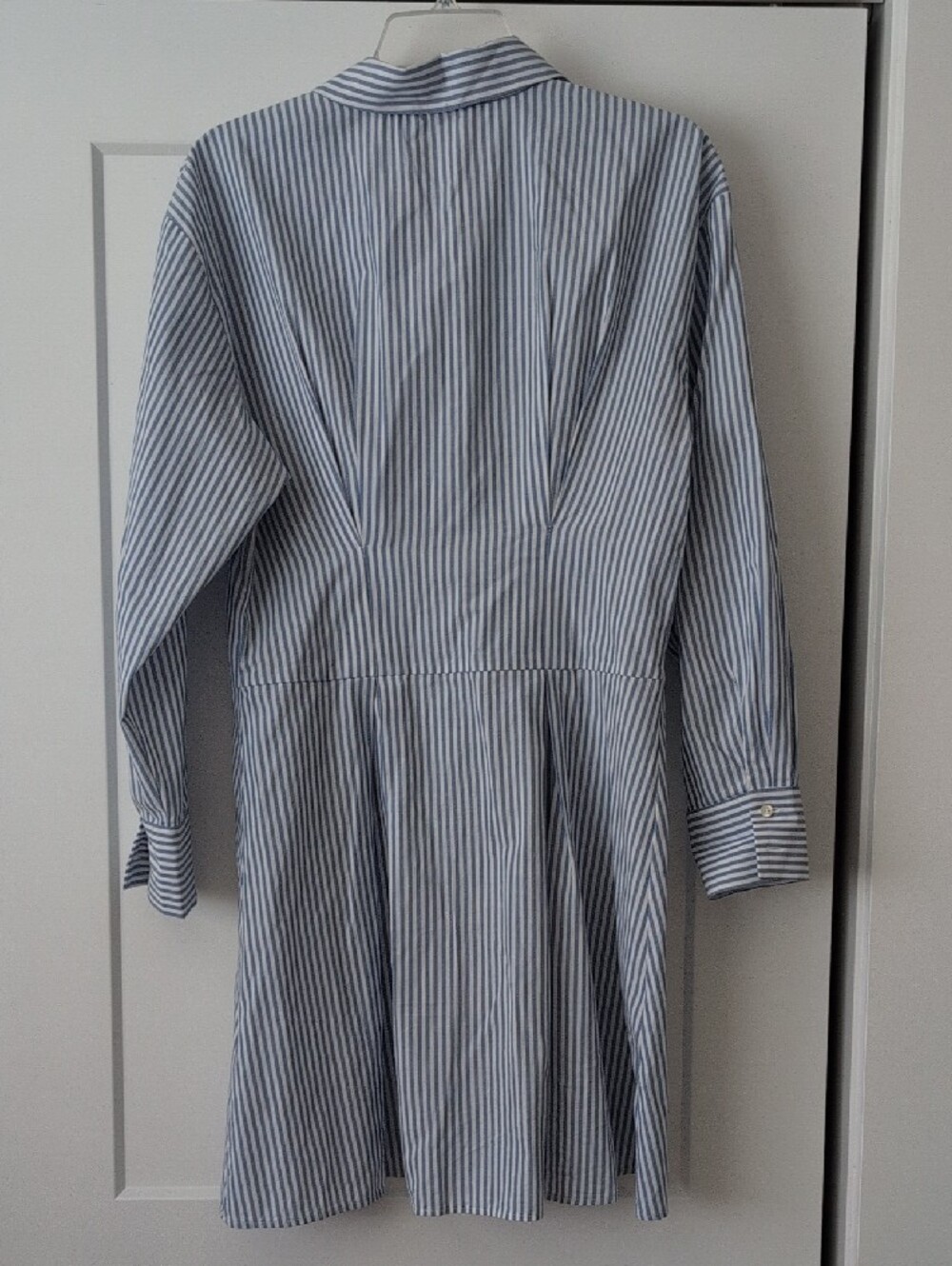 Abercrombie & Fitch Blue and White Striped Button-Front Shirt Dress - Picture 5 of 6